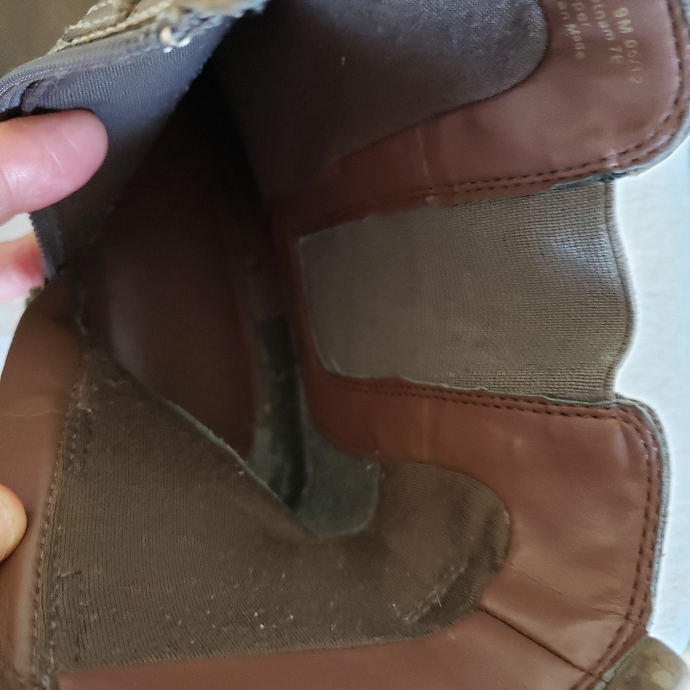 Clarks Leather Ankle Boots 9M - Picture 4 of 9